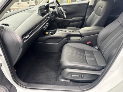 ZR-V(ホンダ)登録済未使用車 前席内装