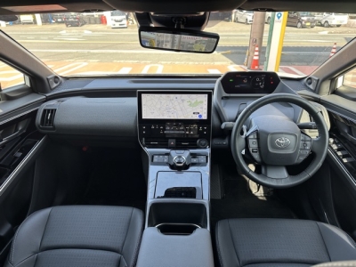 bZ4X(トヨタ)中古車 内外装写真