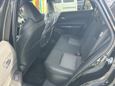 ハリアーハイブリッド(トヨタ)中古車 後席内装