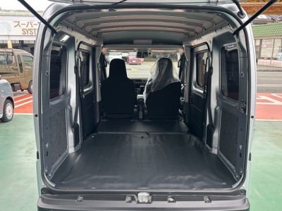 サンバーバン(スバル)中古車 内外装写真他１