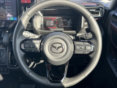 新型スペーシアカスタムのOEM(スズキ)中古車 内外装写真