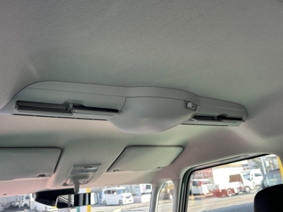 新型スペーシアカスタムのOEM(スズキ)中古車 内外装写真他１