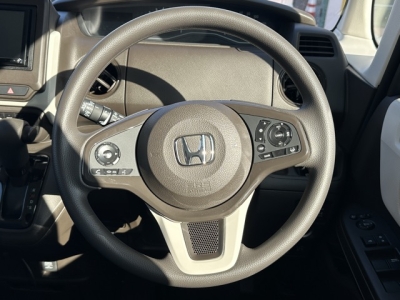 N-BOX(ホンダ)中古車 内外装写真