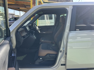 N-ONE(ホンダ)中古車 前席内装