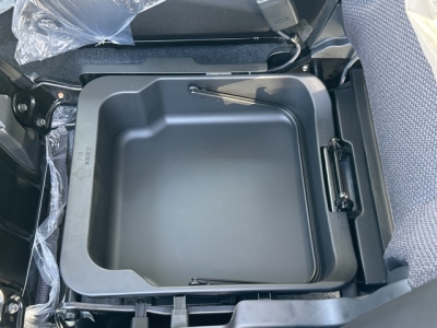 ワゴンＲスマイル(スズキ)届出済未使用車 内外装写真他１