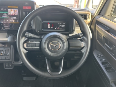 新型スペーシアのOEM(スズキ)中古車 内外装写真