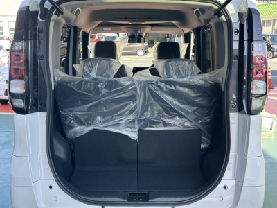 ルークス(ニッサン)届出済未使用車 内外装写真他２