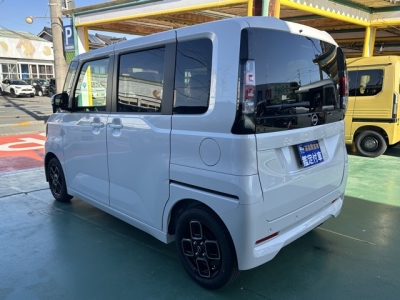 ルークス(ニッサン)届出済未使用車 後方