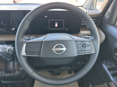 ルークス(ニッサン)届出済未使用車 内外装写真