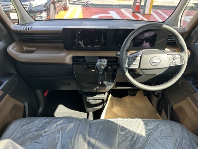 ルークス(ニッサン)届出済未使用車 内外装写真他１