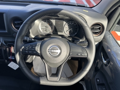 キャラバン(ニッサン)登録済未使用車 内外装写真他