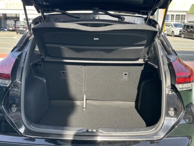 キックス(ニッサン)中古車 内外装写真他２