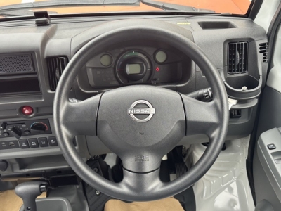 クリッパーEV(ニッサン)中古車 内外装写真