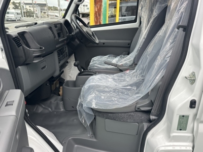 ミニキャブミーブのＯＥＭ(三菱)中古車 前席内装