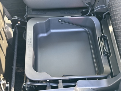 フレアワゴンカスタムスタイル(マツダ)中古車 後席内装