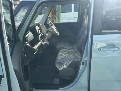 ワゴンＲスマイル(スズキ)届出済未使用車 前席内装