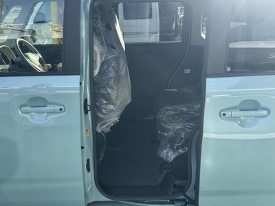 ワゴンＲスマイル(スズキ)届出済未使用車 内外装写真