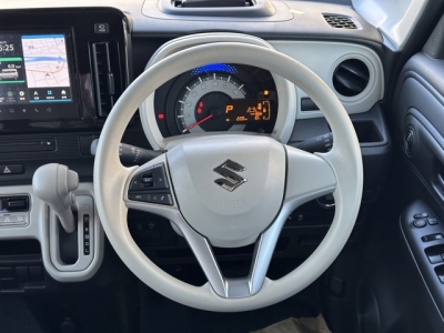 ワゴンＲスマイル(スズキ)届出済未使用車 内外装写真