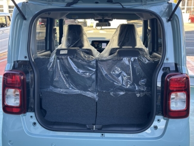 ワゴンＲスマイル(スズキ)届出済未使用車 内外装写真他１