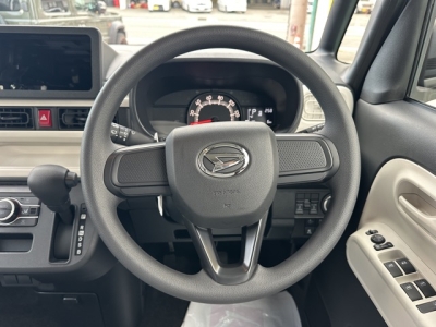 ムーヴキャンバス(ダイハツ)届出済未使用車 内外装写真