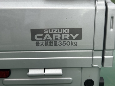 キャリートラック(スズキ)届出済未使用車 後席から見た前席