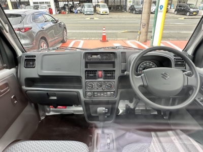 キャリートラック(スズキ)届出済未使用車 内外装写真他