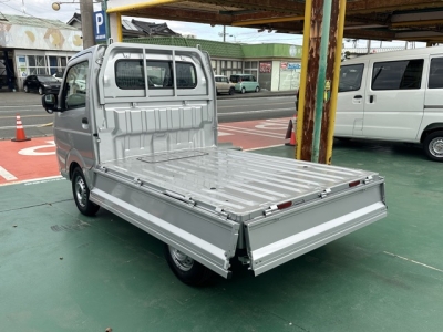 キャリートラック(スズキ)届出済未使用車 内外装写真他１