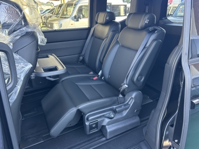 ステップワゴン(ホンダ)中古車 内外装写真他２