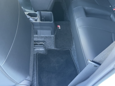 GRヤリス(トヨタ)中古車 内外装写真