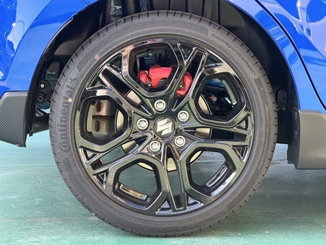 スイフト(スズキ)登録済未使用車 12