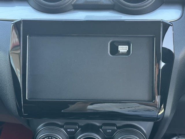 スイフト(スズキ)登録済未使用車 15