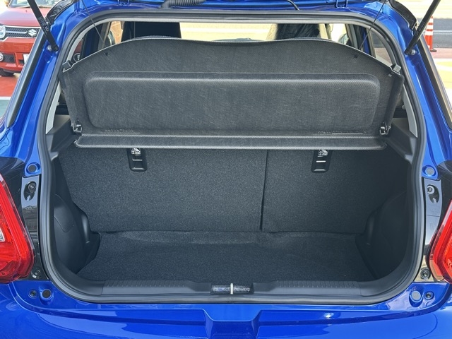 スイフト(スズキ)登録済未使用車 8