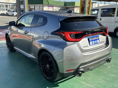 GRヤリス(トヨタ)中古車 後方