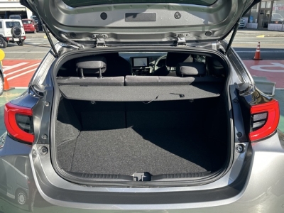 GRヤリス(トヨタ)中古車 内外装写真他