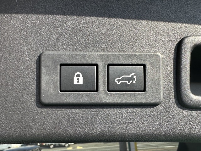 レヴォーグ(スバル)中古車 9