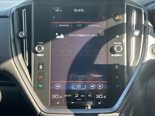 レヴォーグ(スバル)中古車 21