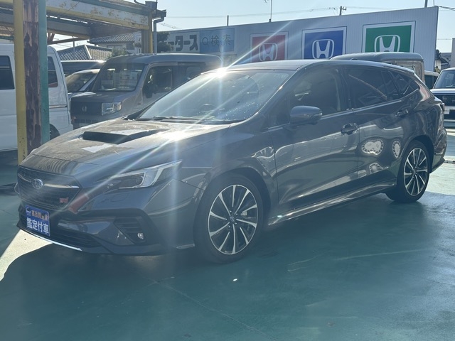 レヴォーグ(スバル)中古車 1