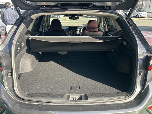 レヴォーグ(スバル)中古車 8