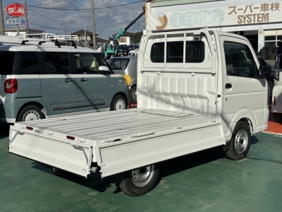 キャリートラック(スズキ)届出済未使用車 内外装写真他２