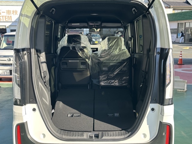 N-BOX(ホンダ)届出済未使用車 11