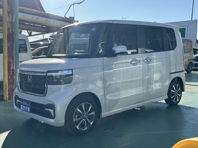 N-BOX(ホンダ)届出済未使用車 1