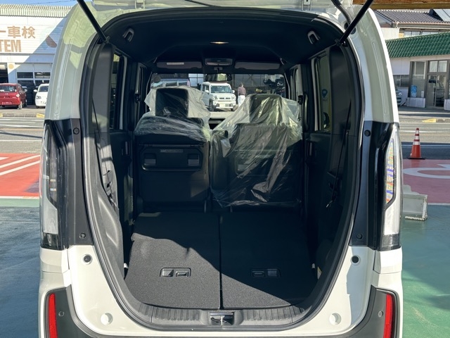 N-BOX(ホンダ)届出済未使用車 11