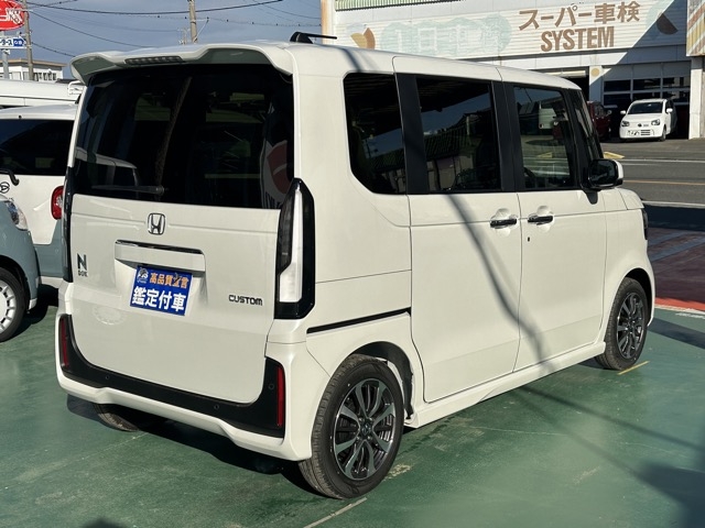 N-BOX(ホンダ)届出済未使用車 12