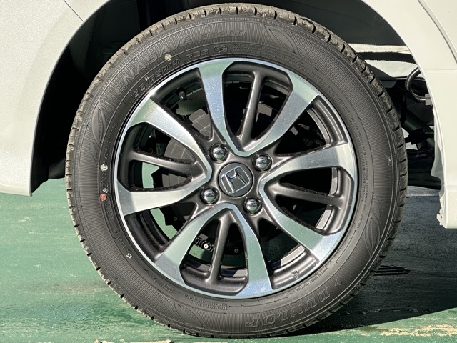 N-BOX(ホンダ)届出済未使用車 13