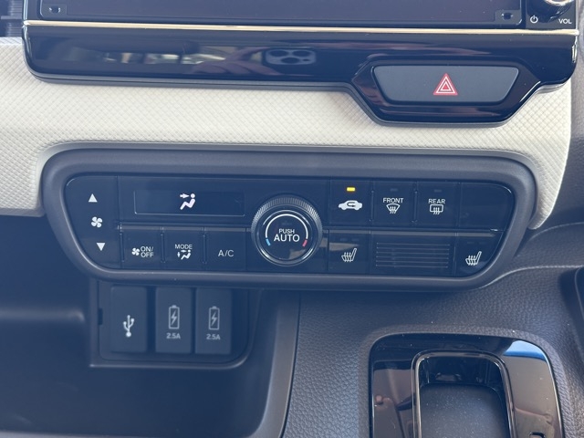 N-BOX(ホンダ)中古車 14