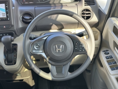 N-BOX(ホンダ)中古車 内外装写真