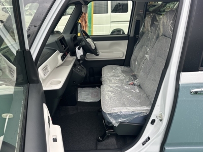 ムーヴキャンバス(ダイハツ)届出済未使用車 前席内装