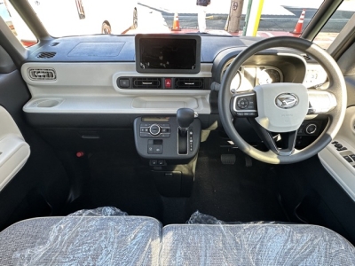 ムーヴキャンバス(ダイハツ)届出済未使用車 内外装写真