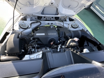 S660(ホンダ)中古車 後席から見た前席