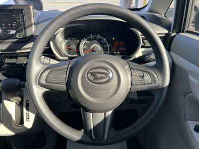 ムーヴ(ダイハツ)中古車 内外装写真